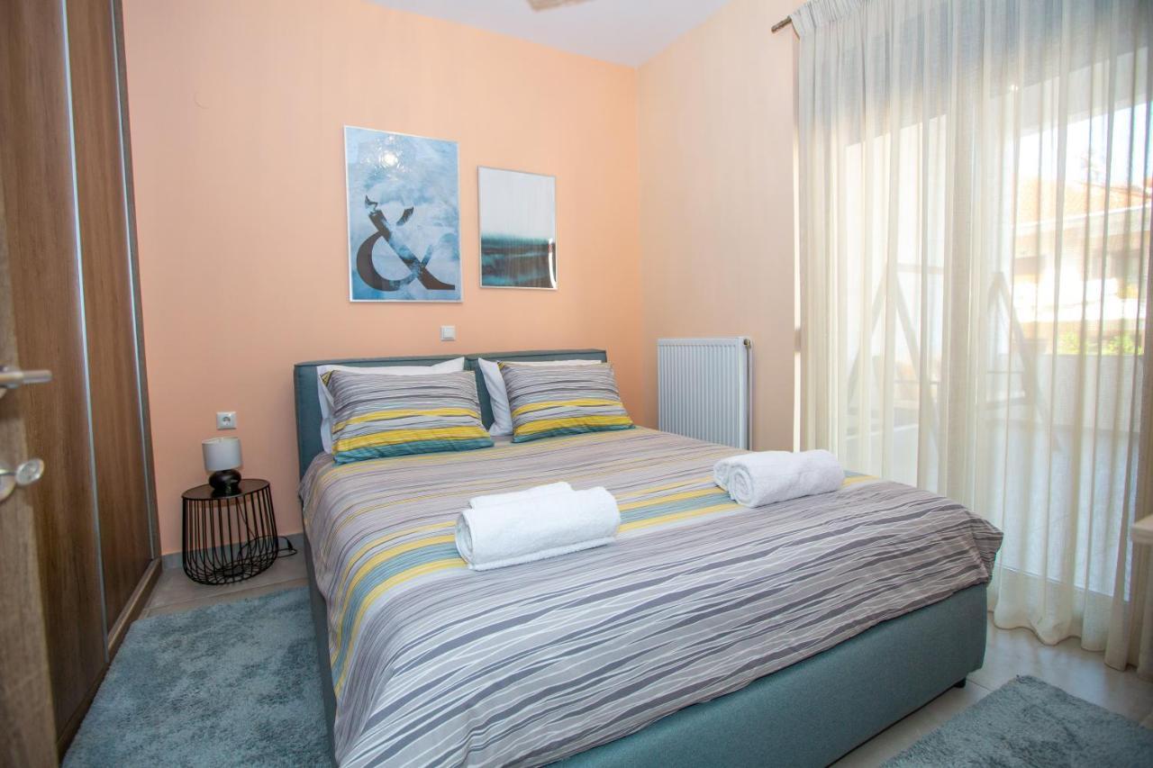 Modern Lake View Apartment Ioannina Exterior foto