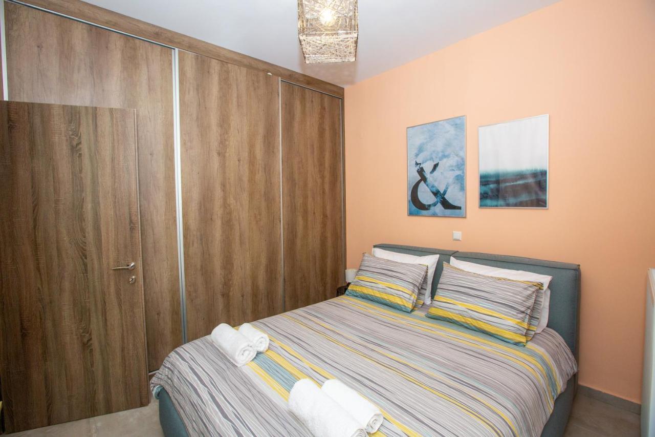 Modern Lake View Apartment Ioannina Exterior foto