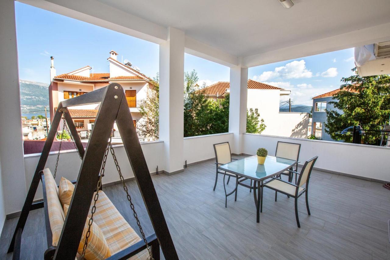 Modern Lake View Apartment Ioannina Exterior foto